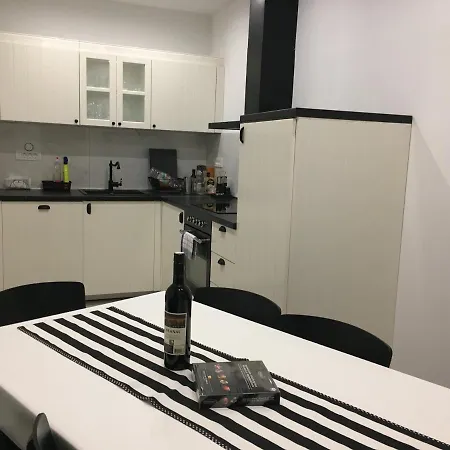 Location Apt. 1 Marghareta With Sea View דירה