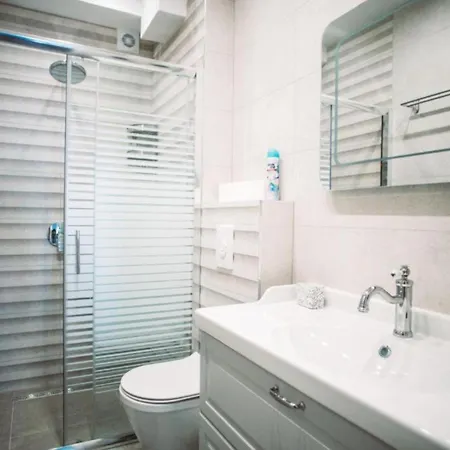 Location Apt. 1 Marghareta With Sea View *