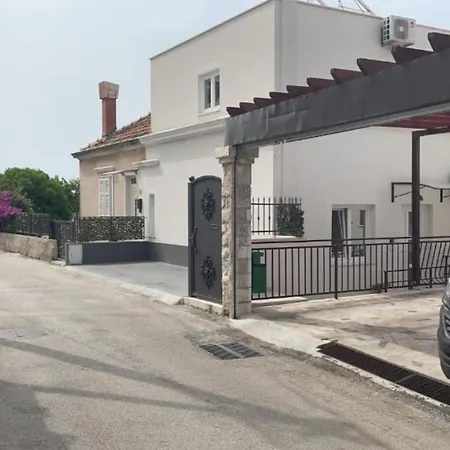 Apartment Location Apt. 1 Marghareta With Sea View